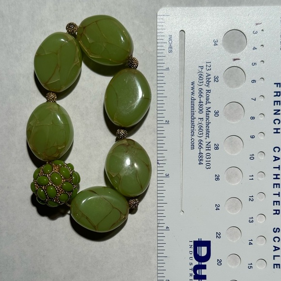 Beautiful Bracelet, Fashion Jewelry, (PLEASE SEND OFFERS) - Picture 5 of 5